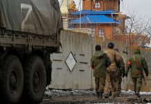 রুটি কিনতে গিয়ে ইউক্রেনে প্রাণ গেল ১০ জনের