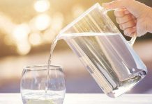 দিনে ৬-৮ গ্লাস পানি জরুরি কিডনির সুস্থতায়