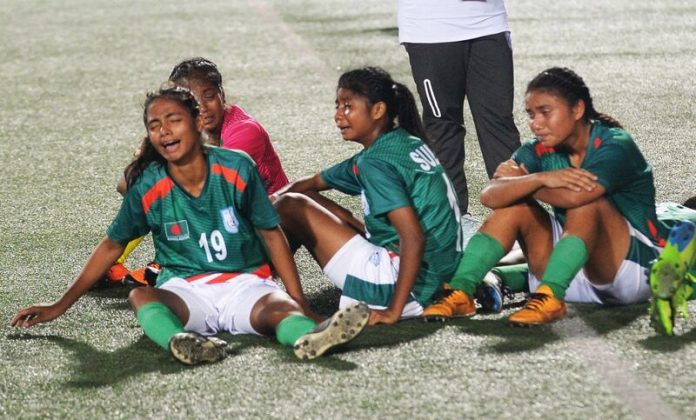 19501717d1cf6ae591485983868a70ab0a8f6ajfif800x483