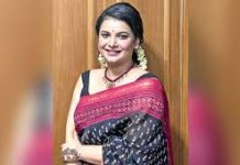 তালাকপ্রাপ্ত নারী মানেই ‘অ্যাভেইলেবল’ না : শবনম ফারিয়া