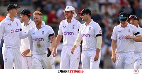 england-cricketers-land-in-pakistan-for-first-test-series-in-17-years-r274989