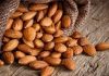 প্রতিদিন কাঠবাদাম খাবেন যে ৫ কারণে