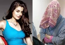 ওড়নায় মুখ ঢেকে আদালতে আমিশা প্যাটেল