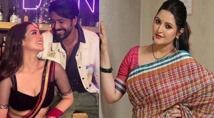 পরীমনির পর কলকাতায় রাজ, ডুব দিলেন কার চোখে?