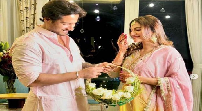 যশকে নিয়ে ঈদ যেভাবে কাটল নুসরাতের