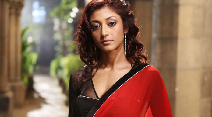 ঢাকার সরকারি অনুদাানের সিনেমায় পাওলী দাম