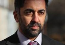 স্কটল্যান্ডের ফার্স্ট মিনিস্টার হামজা ইউসুফের পদত্যাগ