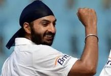 নির্বাচন থেকে সরে দাঁড়ানোর ঘোষণা ইংলিশ ক্রিকেটারের