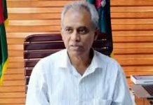 ভোটার উপস্থিতি নিয়ে কমিশন উদ্বিগ্ন নয় : ইসি আলমগীর