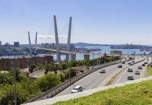 রুশ প্রেমিকার মান ভাঙাতে গিয়ে বিপাকে মার্কিন সেনা