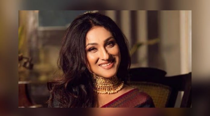ঋতুপর্ণার চোখে অভিনেতারা হচ্ছেন দাবার মন্ত্রী!