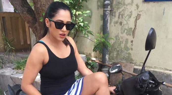 বিয়ে না করার কারণ জানালেন অভিনেত্রী