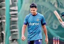 পাকিস্তান সফরে যেতে চান না সাইফউদ্দিন, বিসিবির কাছে দুই মাসের ছুটির আবেদন