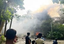 ওবায়দুল কাদেরের গ্রামের বাড়িতে অগ্নিসংযোগ