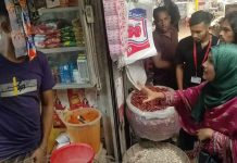 পণ্যের রসিদ ও বিক্রয় মূল্য টানাতে আলটিমেটাম