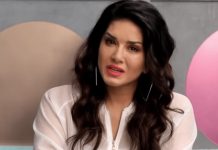 সেই ‘নীল’ অতীত এখনো পোড়ায় সানি লিওনকে