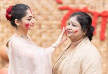 প্রয়াত মায়ের কাছে খোলা চিঠিতে যা লিখলেন পূজা চেরি