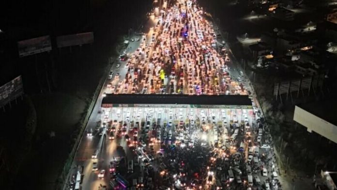 Islamabad-Toll-Plaza-6745075188945