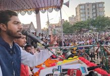 আওয়ামী লীগ মরা লাশ, টানাহেঁচড়া করে লাভ নেই: নুরুল হক নুর