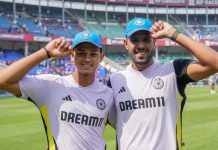 প্রথম ওয়ানডেতে নেই কোহলি, জোড়া অভিষেক ভারত দলে