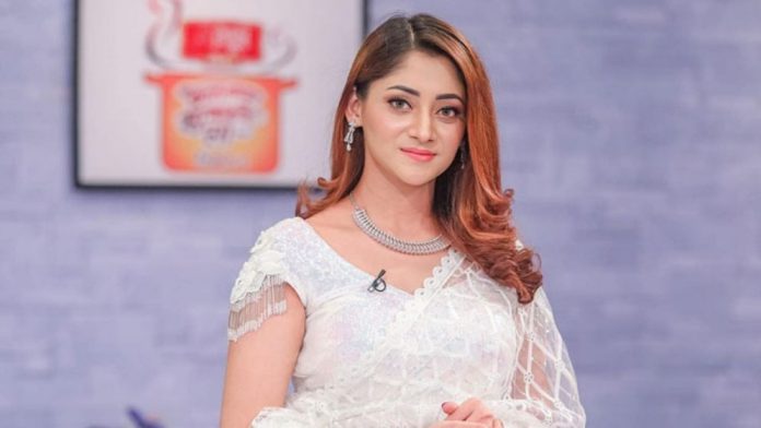 pic-(6)-67b45a70acfd7