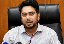 এ বছর নির্বাচন হওয়ার মতো পরিবেশ এখনো হয়নি : রয়টার্সকে নাহিদ