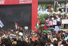 বিক্ষোভে উত্তাল সারা দেশ