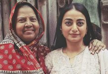 মা হারালেন অভিনেত্রী অর্ষা, চিকিৎসাসেবা নিয়ে প্রশ্ন তুললেন স্বামী