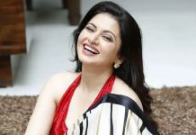 ভাগ্যশ্রীকে প্রেম নিবেদন হিমালয়ের