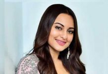 বলিউডে স্বজনপ্রীতি নিয়ে মুখ খুলেছেন সোনাক্ষী