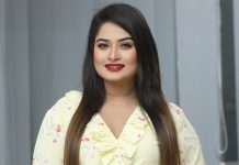 বিতর্কিত স্ট্যাটাসের জেরে বাতিল শিরিন শিলার বিটিভির অনুষ্ঠান