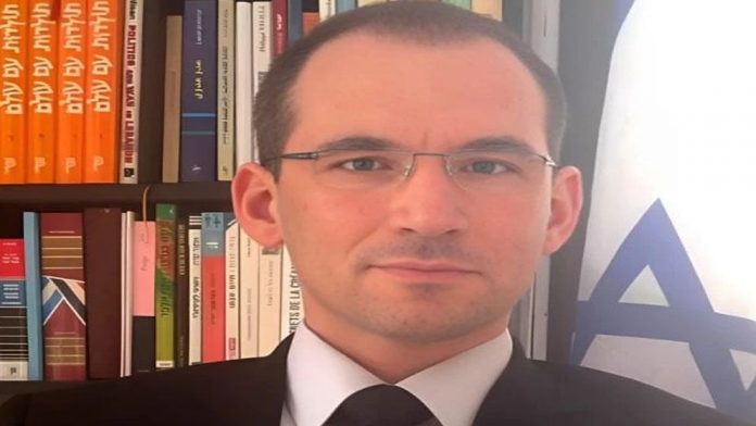 israeli-mp-6854cdf2d78b8