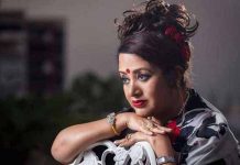 জন্মদিনে কানাডায় ছেলের সঙ্গে ববিতা