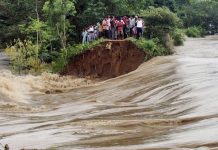 বাড়ছে নদীর পানি, কিছু জেলায় ফের বন্যার শঙ্কা