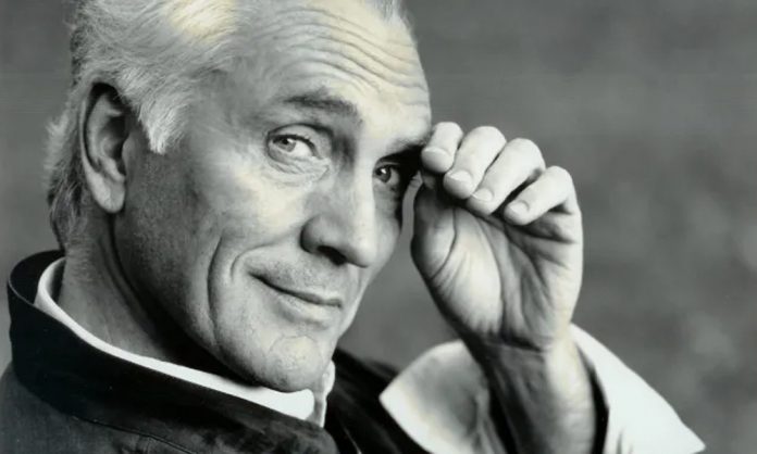 1755506775-047407f0a93ed985a0929cbd331492d3