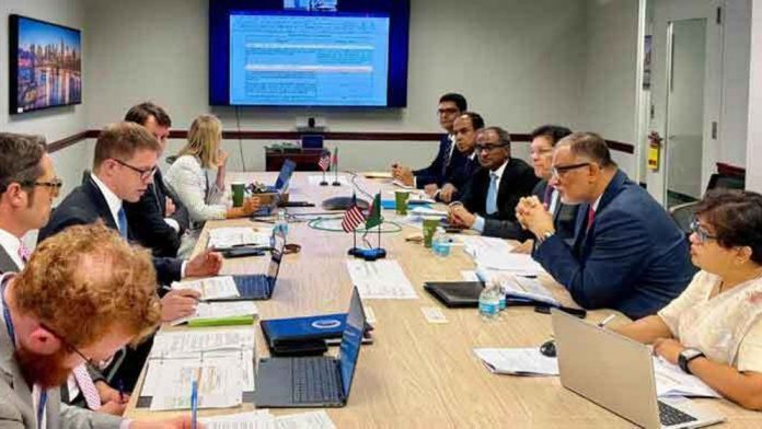 US-6889e8d9e6336-688c0a737ecbf