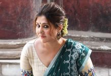 ‘আমি বুড়িমা নই’, সংবাদমাধ্যমের শিরোনাম নিয়ে খেপলেন স্বস্তিকা