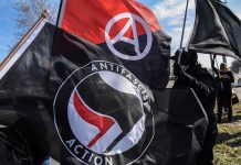 বামপন্থী আন্দোলন অ্যান্টিফাকে সন্ত্রাসী সংগঠন ঘোষণা ট্রাম্পের