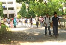 জাকসু নির্বাচনে ভোটগ্রহণ শুরু