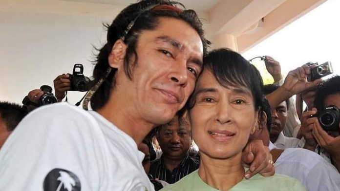 Su-kyi-and-kim-aris-68bb1698316a9