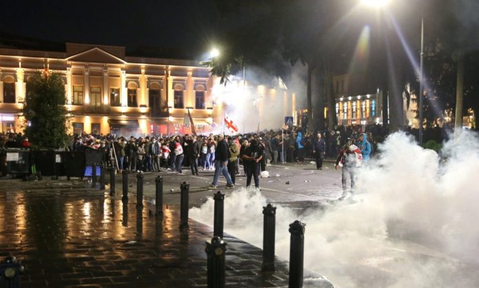 1759648148-606a83f7a305fc09f3379bed7930e7e0