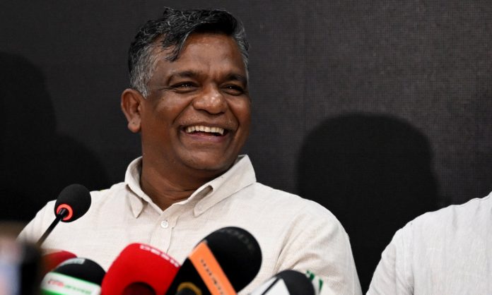 1759763925-7df88b731ef9c01c4717cf7fdb159d17