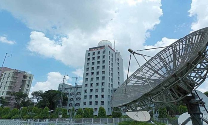 1760078432-512bb14b4e76c78eba675f21bc8ca0ed