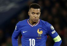 ছিটকে গেলেন এমবাপ্পে