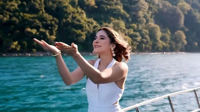 ayesha-68ce71716840f-68de2268acda2