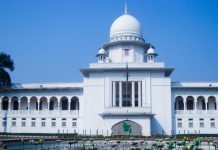 ব্যাখ্যা নয়, তিন বিচারপতির কাছে তথ্য চাওয়া হয়েছে