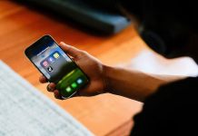 অস্ট্রেলিয়ায় ১৬ বছরের কম বয়সীদের সোশ্যাল মিডিয়া ব্যবহার নিষিদ্ধ