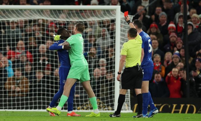 1764051122-244a1678d29336264e1ededdbc894c3c