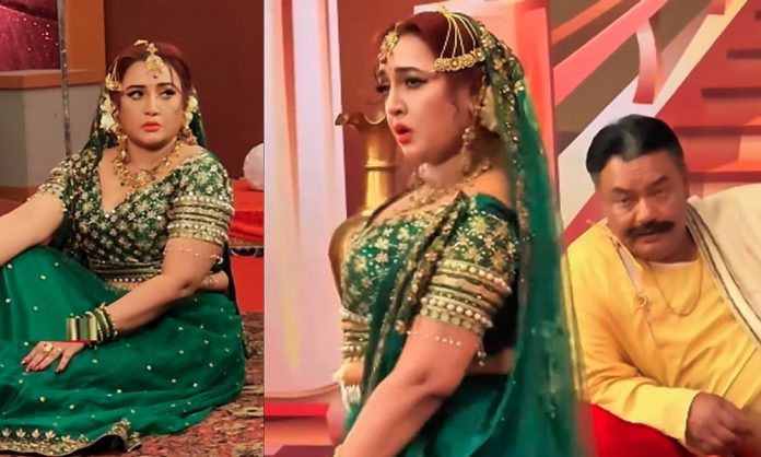 1764241355-548d79c306e182995f6ba6c915a2a1ba