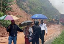 শ্রীলঙ্কায় বন্যা ও ভূমিধসে ৩১ জনের মৃত্যু, নিখোঁজ অনেকে